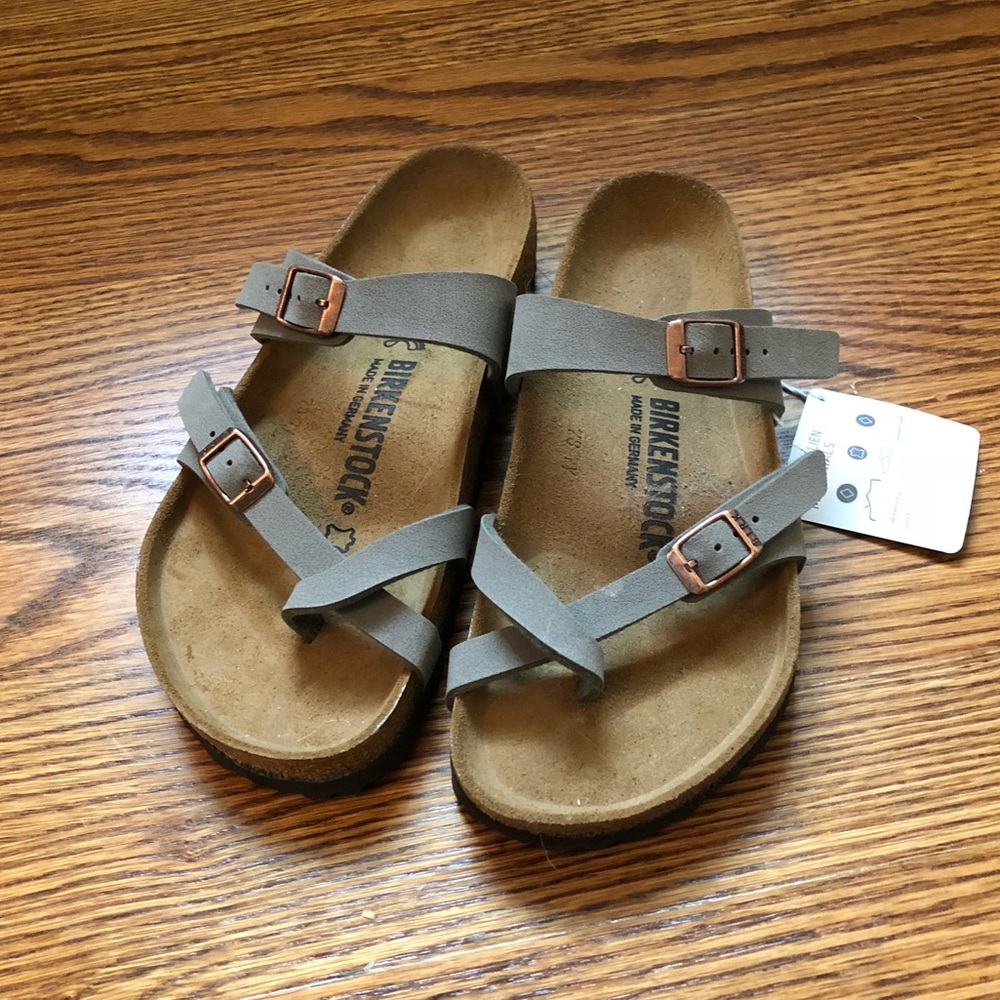 Birkenstock sandals size 37 (7)